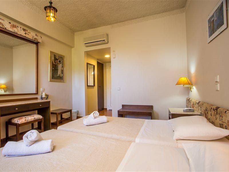 Muses Hotel ฟาลิรากี ภายนอก รูปภาพ
