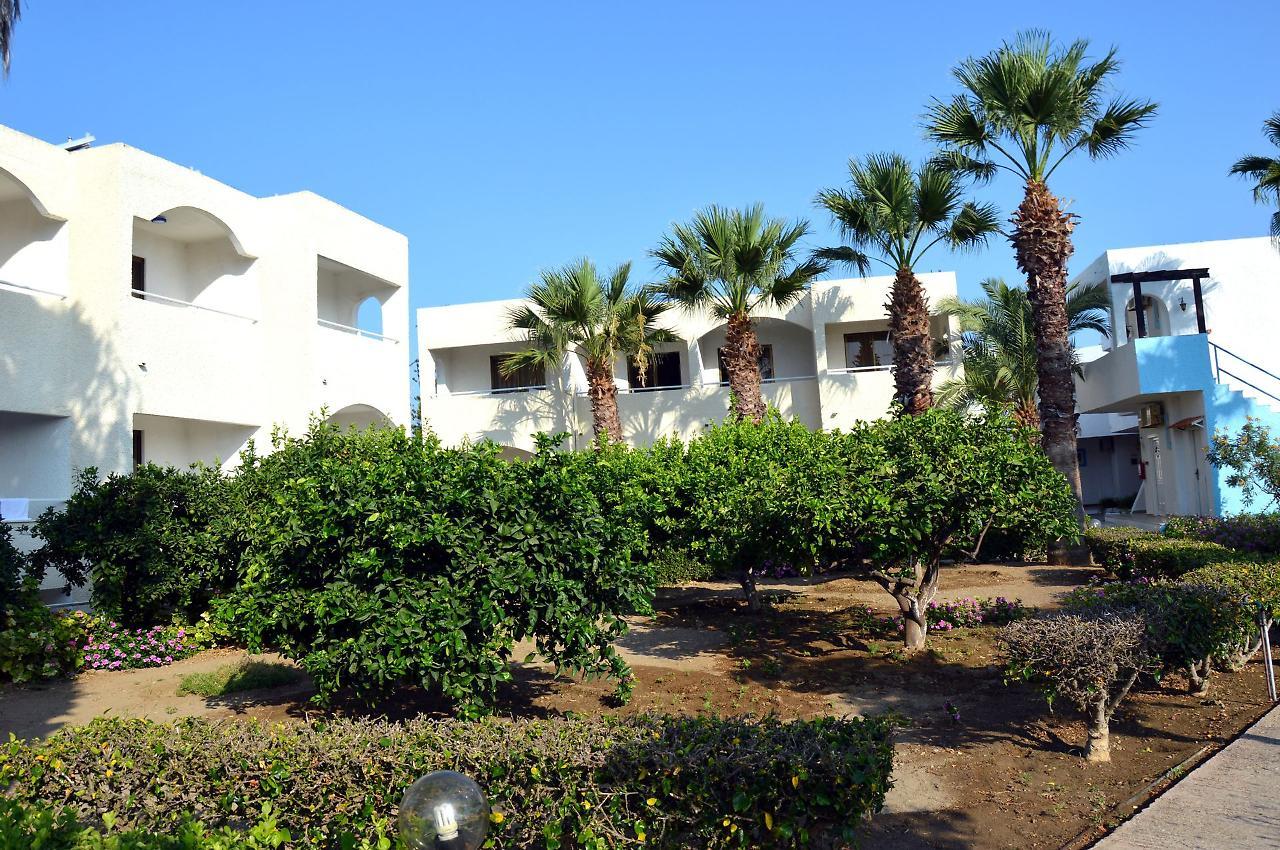 Muses Hotel ฟาลิรากี ภายนอก รูปภาพ